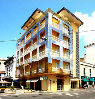 Hotel Crystal Palace Монтекатини-Терме Экстерьер фото